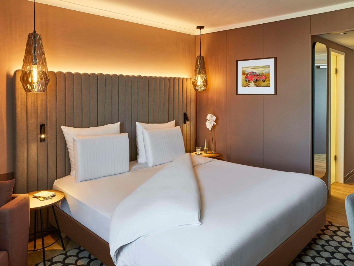 Отель Pullman Stuttgart Fontana Экстерьер фото