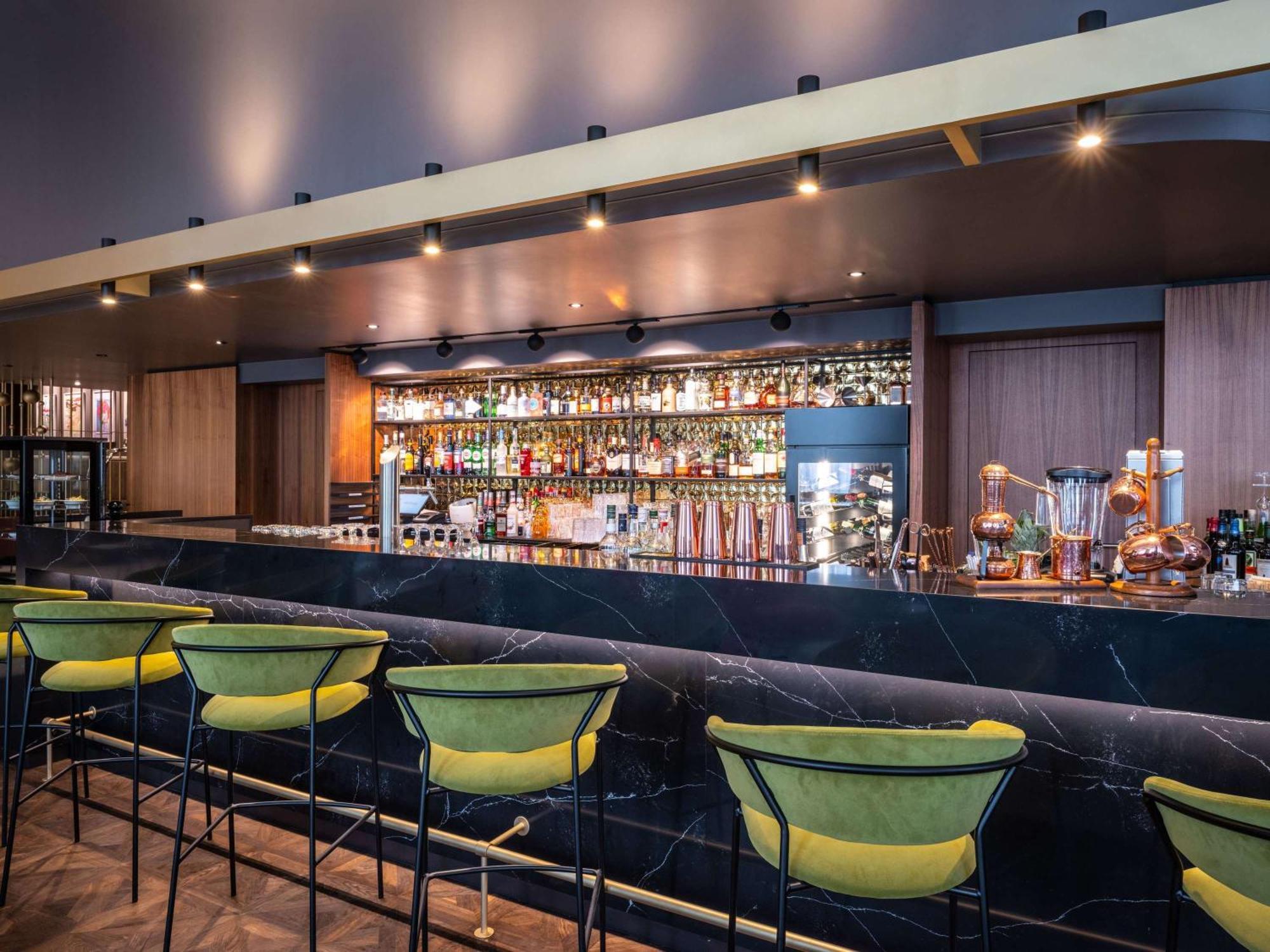 Отель Pullman Stuttgart Fontana Экстерьер фото