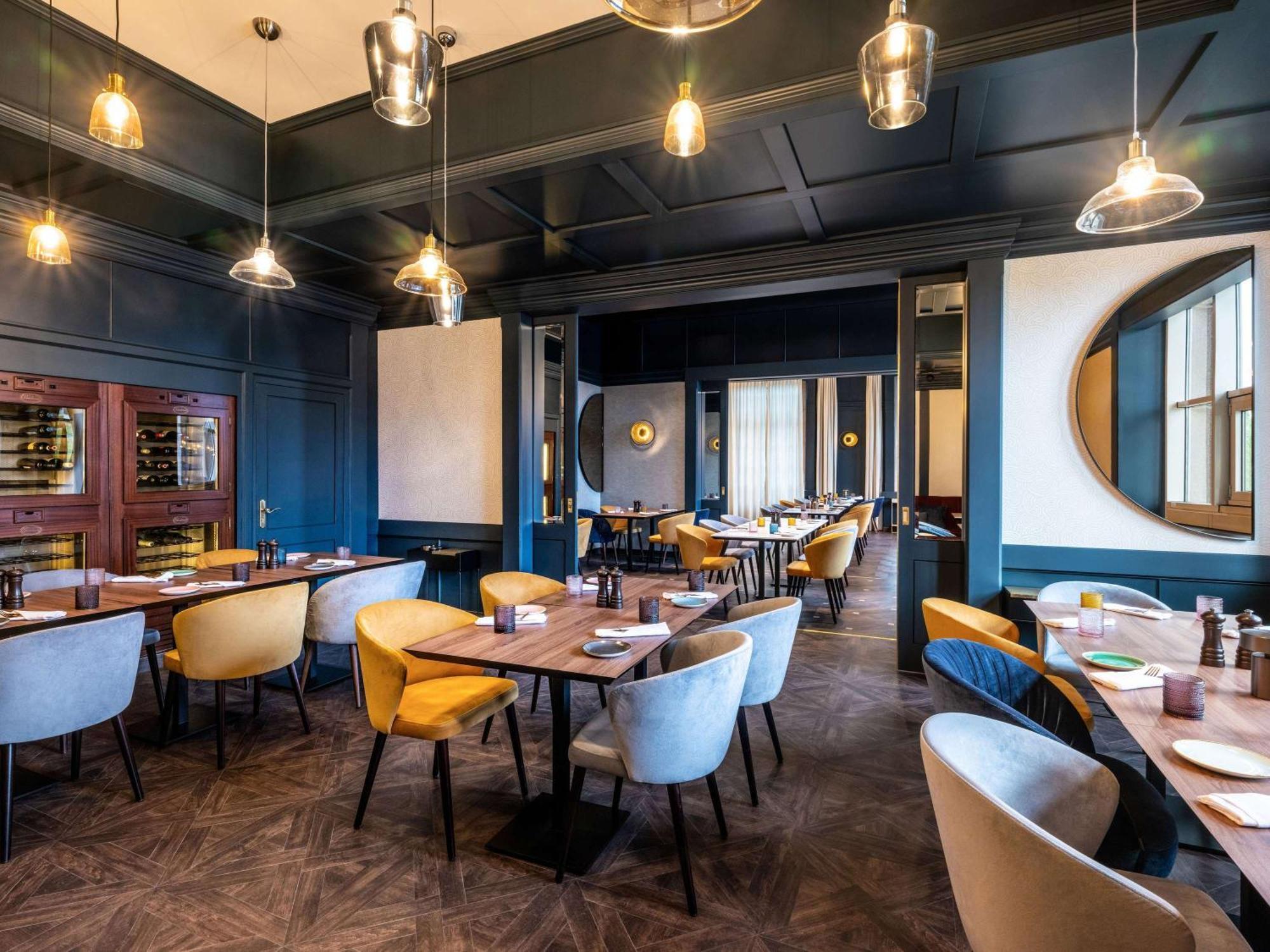 Отель Pullman Stuttgart Fontana Экстерьер фото